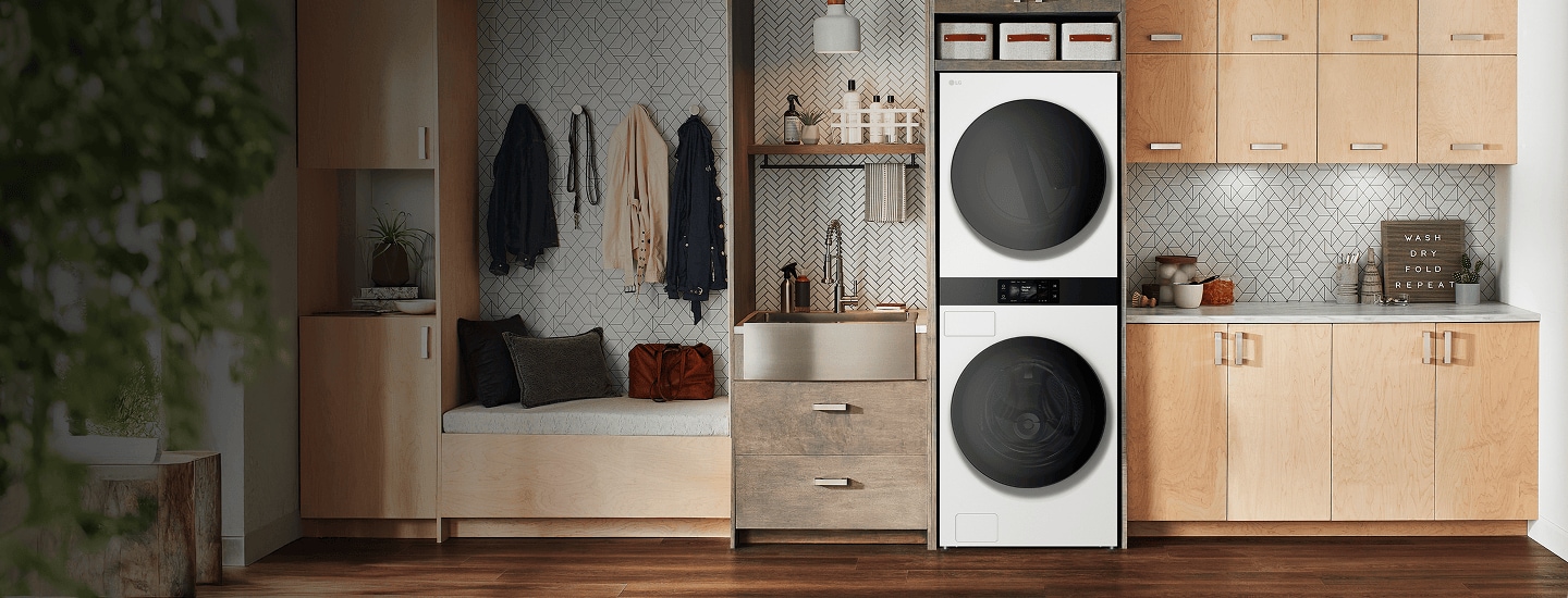 Discover a new way of life <br/> with LG AI Core Tech ai-gate-image-product-category-appliances-banner-desktop
